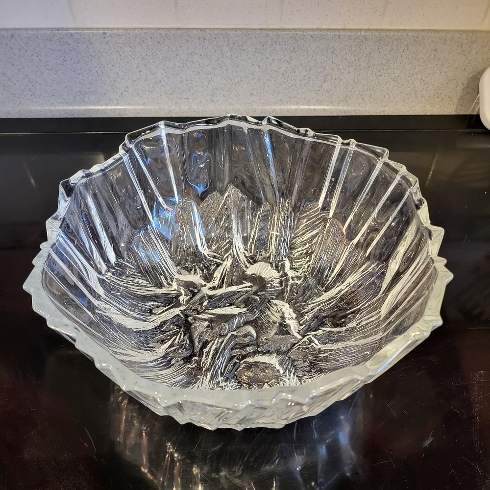 Hoya Japan Crystal Brutalist Iceberg Centerpiece Bowl